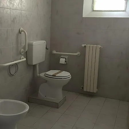 Κατάλυμα σε φάρμα La Lupa *