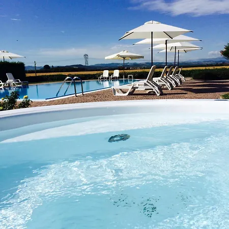 La Lupa Farm stay *