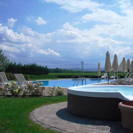La Lupa Farm stay