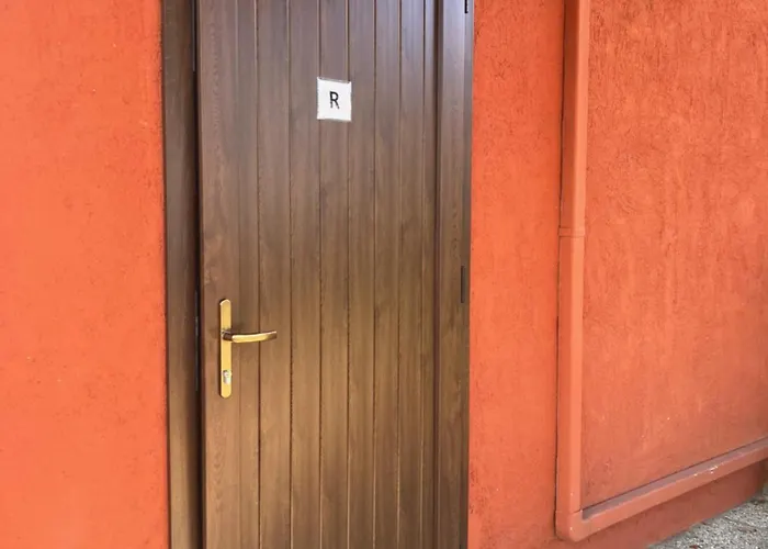 La Lupa 마돈다 델라 프로비덴자